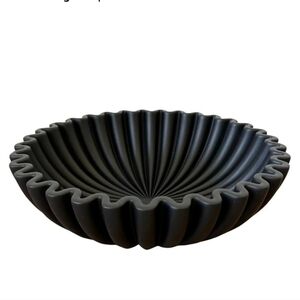 Elegant Black Fluted Concrete Bowl